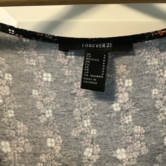 Floral Black Dress - Picture 6 of 6